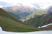 Snowing in Chemyndy pass